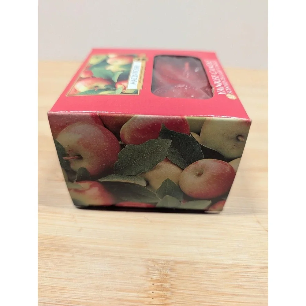 Yankee Candle Tea Lights 12 pack NEW Plus 7 Pack Open All Unused Macintosh Scent